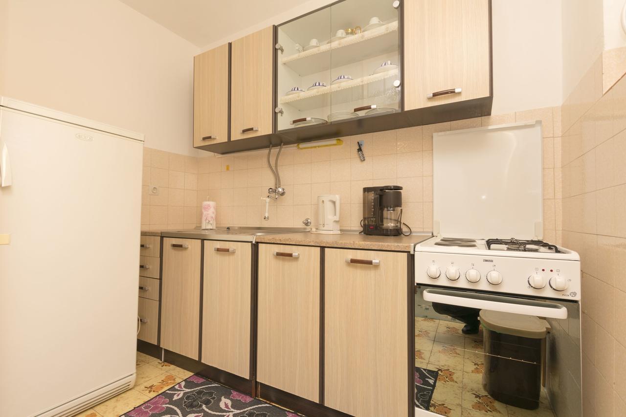 Apartments Visnja พรีมอชเตน ภายนอก รูปภาพ