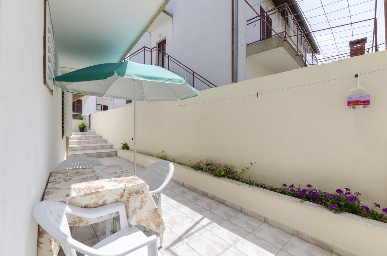 Apartments Visnja พรีมอชเตน ภายนอก รูปภาพ