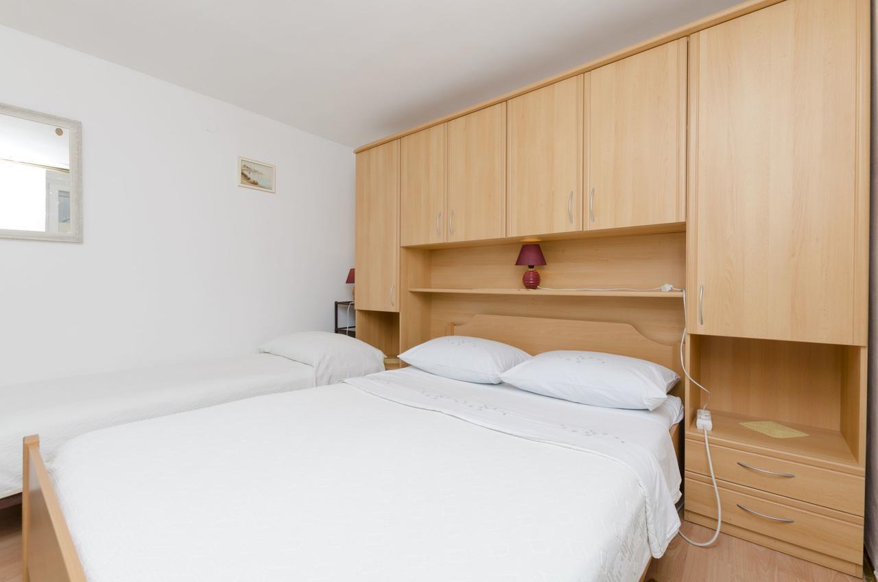Apartments Visnja พรีมอชเตน ภายนอก รูปภาพ