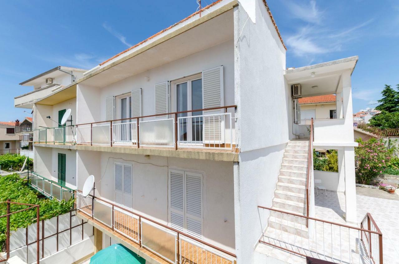 Apartments Visnja พรีมอชเตน ภายนอก รูปภาพ